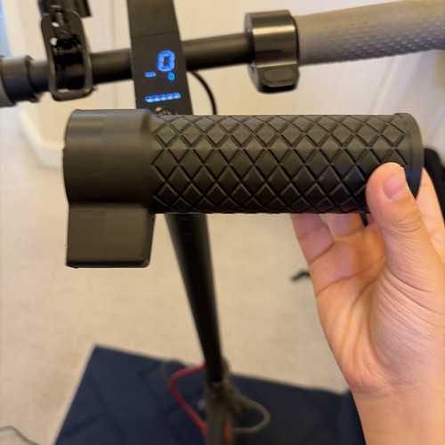 Black handlebar grip - black,